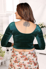 Load image into Gallery viewer, women's readymade Velvet Solid Saree Blouse