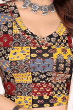 Load image into Gallery viewer, women's readymade cotton Saree Blouse